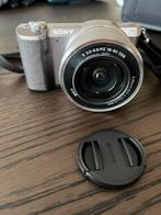 Sony A5100 + SELP1650 lens, Ophalen, Compact, Zo goed als nieuw, Sony