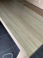Mooi beige tafel, Ophalen