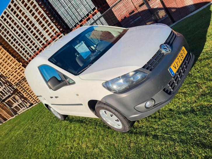 Vw caddy 1.6 tdi bouwjaar 2011 en 2014, Auto's, Bestelwagens en Lichte vracht, Particulier, ABS, Boordcomputer, Centrale vergrendeling