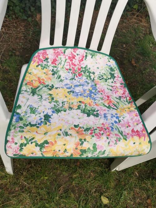 4 gebloemde stoelkussens voor tuinstoelen, Tuin en Terras, Tuinmeubel-accessoires, Zo goed als nieuw, Ophalen of Verzenden