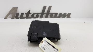 BOITIER FUSIBLES Opel Adam (01-2012/12-2019) (|13371567|), Utilisé, Opel