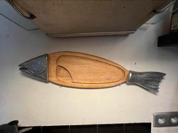 Planche à découper en forme de truite / saumon 