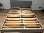 Cadre de lit IKEA SLATTUM 160x200 Gris clair + Sommier, Maison & Meubles, Gris, Tissu, Queen size, Comme neuf
