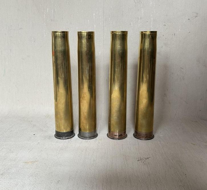 wo2 - Duitse 3,7 cm pak hulzen - Messing met staal - LEEG, Verzamelen, Militaria | Tweede Wereldoorlog, Landmacht, Hulzen of Bodemvondsten