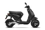 Piaggo 1 45 Forever Black, Vélos & Vélomoteurs, Scooters | Piaggio, 50 cm³, Classe B (45 km/h), Enlèvement ou Envoi, Neuf