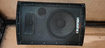Amplificateur de mixage Yamaha EMX 3500., Musique & Instruments, Amplis | Clavier, Moniteur & Sono, Enlèvement, Comme neuf