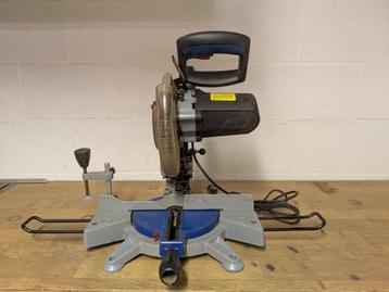 verstekzaag 1500W powerplus 8130 + extra zaagblad (nieuw) beschikbaar voor biedingen
