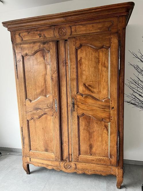 antieke Bretoense kast, Antiek en Kunst, Antiek | Meubels | Kasten, Ophalen