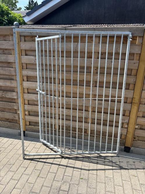 2 gegalvaniseerde hekken, Tuin en Terras, Tuinhekken en Hekwerk, Zo goed als nieuw, Overige typen, IJzer, Met poort, Ophalen