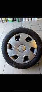 pneus d'hiver vredenstein + jantes 185/60 R15, Autos : Pièces & Accessoires, Pneus & Jantes, 15 pouces, Pneus hiver, Véhicule de tourisme