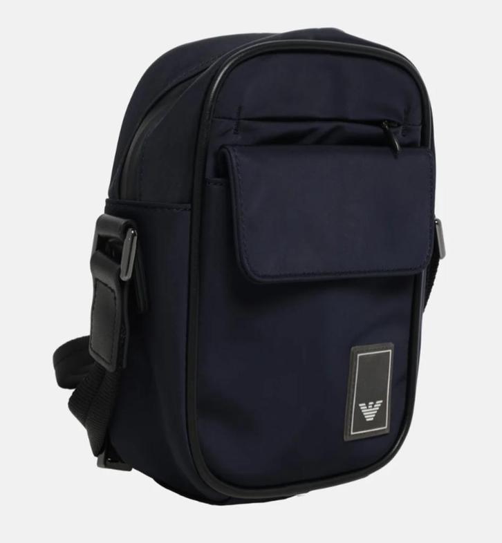 Emporio Armani Schoudertas, Handtassen en Accessoires, Tassen | Schoudertassen, Nieuw, Overige merken, Blauw, Ophalen