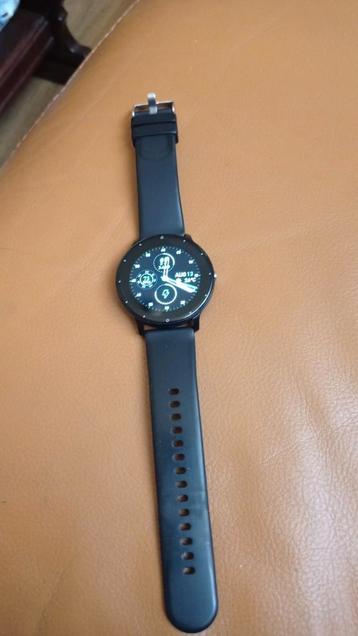 GPS-smartwatch-horloge  beschikbaar voor biedingen