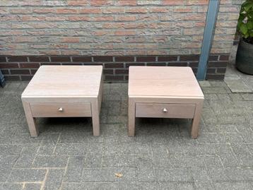 Nachtkastjes beschikbaar voor biedingen