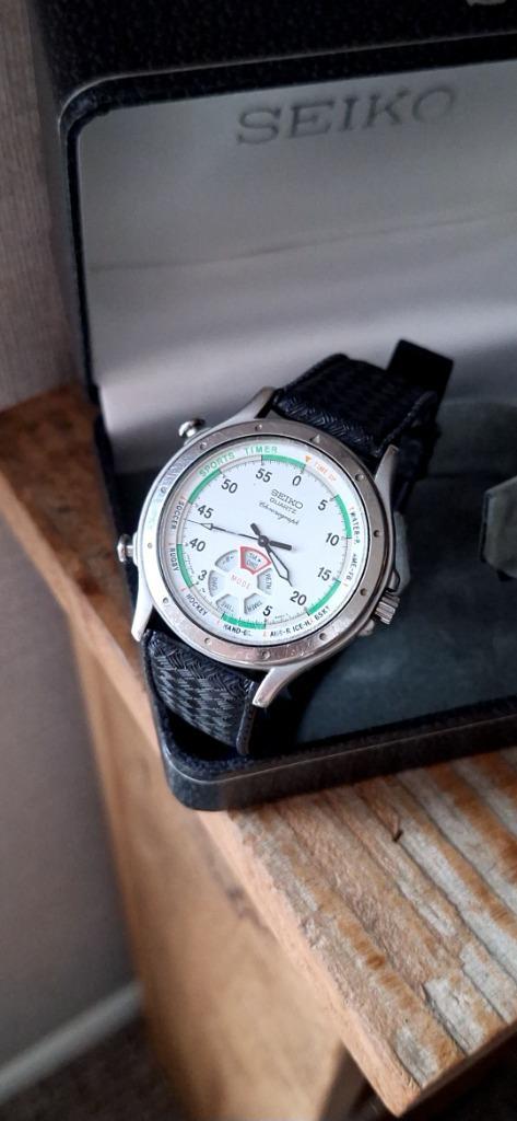 Zeldzaam en apart vintage heren horloge van Seiko, 8M32-8030, Bijoux, Sacs & Beauté, Montres | Hommes, Utilisé, Montre-bracelet