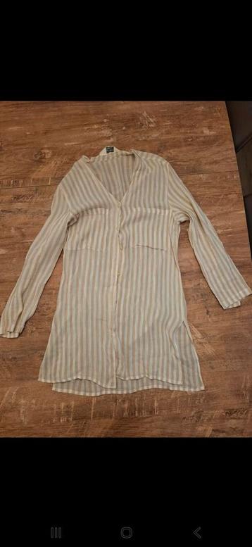 Jurk beschikbaar voor biedingen