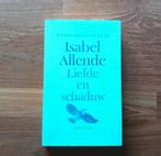 BOEK Liefde en Schaduw (Isabel Allende), Enlèvement ou Envoi, Utilisé, Isabel Allende, Reste du monde
