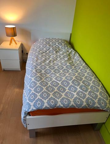 Eenperssonsbed 90x200 beschikbaar voor biedingen