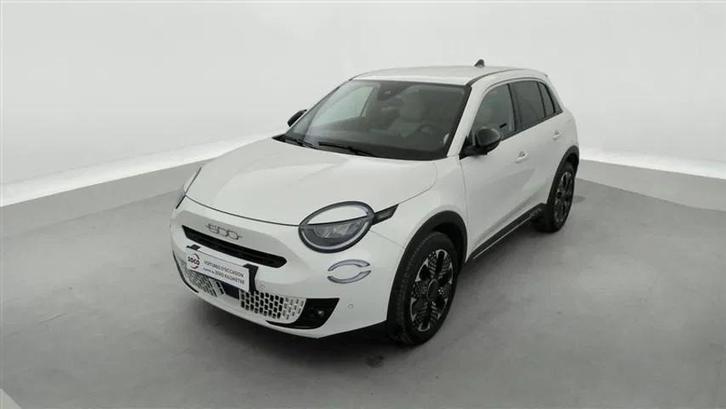 Fiat 600 1.2 Hybrid 100ch DCT6 La Prima (automatique), Autos, Fiat, Achat, Autres modèles, ABS, Ordinateur de bord, Verrouillage central