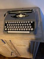 Oude typemachine, Enlèvement, Utilisé