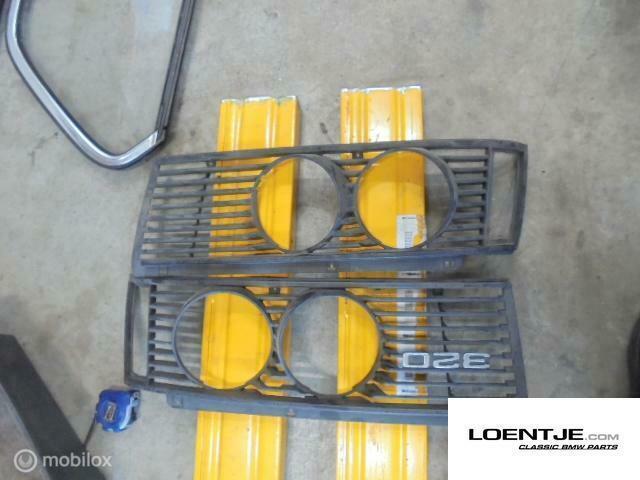 Grill BMW e21 320, Auto-onderdelen, Carrosserie, BMW, Gebruikt, Ophalen of Verzenden