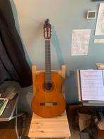 Yamaha SGS104A klassieke gitaar in goede staat., Muziek en Instrumenten, Ophalen, Zo goed als nieuw