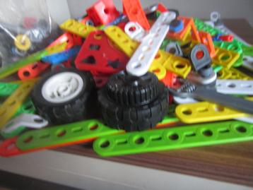 Constructie speelgoed aanvulling meccano en mechanica 4€ beschikbaar voor biedingen