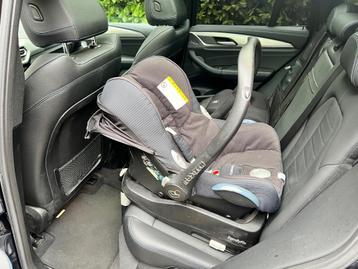Maxi cosi + cabriofix beschikbaar voor biedingen