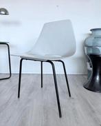 4x vintage Tonneau chairs design by Pierre Guariche, Enlèvement