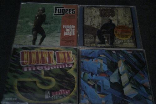 Cd singles in plastieken doosjes, Cd's en Dvd's, Cd Singles, Gebruikt, Overige genres, 6 singles of meer, Ophalen of Verzenden