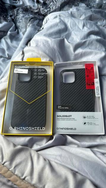 Coque rhinoshield carbone iphone 12 et 12 pro, Télécoms, Enlèvement ou Envoi, Comme neuf