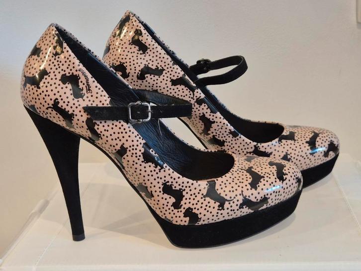 Vintage fornarina maat 41 met plateau, Kleding | Dames, Schoenen, Ophalen