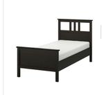 Slaapkamer Set Ikea (Bed, Kast, Bureau+stoel), Gebruikt, Ophalen