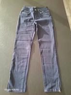 Broeken in verschillende kleuren, prijs per stuk = € 25, Vêtements | Femmes, Jeans, Enlèvement