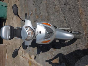HONDA SH125, Motos, Motos | Honda, Particulier, Scooter
