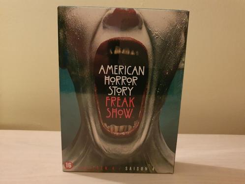 Nouveau coffret American Horror Story Freak Show - Saison 4, Cd's en Dvd's, Dvd's | Tv en Series, Nieuw in verpakking, Horror