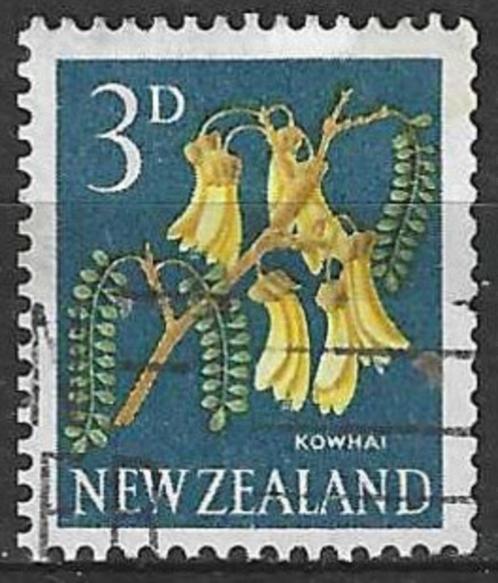 Nieuw Zeeland 1960/1967 - Yvert 387 - De Kowhaivruchten (ST), Timbres & Monnaies, Timbres | Océanie, Affranchi, Envoi