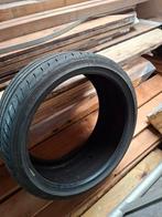 Autoband 235/35 R19, Auto-onderdelen, Banden en Velgen, Ophalen of Verzenden, Band(en)