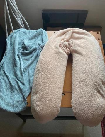 Borstvoedingskussen doomoo met extra hoes, Kinderen en Baby's, Ophalen of Verzenden, Zo goed als nieuw, Voedingskussen