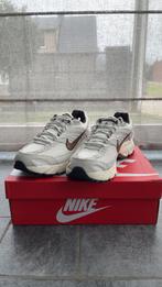 Nike Air Max Moto 2K, Wit, Nieuw, Ophalen of Verzenden, Sneakers