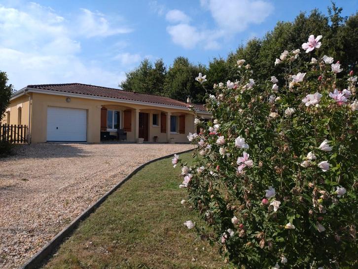 Prachtige villa 160 m² op terrein van 1532 m², Immo, Buitenland, Frankrijk, Woonhuis, Landelijk