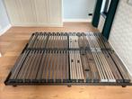 Lattenbodem (bed) 180 x 220 met pootjes, Huis en Inrichting, Ophalen, Tweepersoons, Zo goed als nieuw, 180 cm