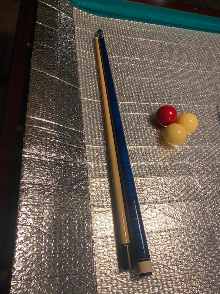 layani keu, Sport en Fitness, Biljarten en Poolen, Zo goed als nieuw, Ophalen