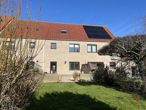 Woning te koop in Oostende, 3 slpks, Immo, Huizen en Appartementen te koop, Vrijstaande woning, D