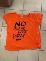 Leuk oranje kleurig T shirt ' No Plans for Today ' Maat XL, Vêtements | Femmes, T-shirts, Enlèvement ou Envoi, Comme neuf, Taille 46/48 (XL) ou plus grande