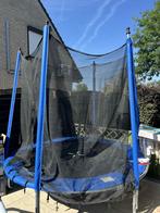 grote trampoline met veiligheidsnet 240 2 jaar oud, Ophalen, Gebruikt