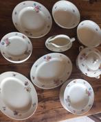 Servies met bloemetjes, Antiek en Kunst, Antiek | Servies compleet, Ophalen