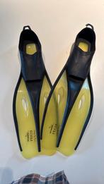 GRATIS - Kinder zwemvinnen maat 20 ongeveer, Watersport en Boten, Ophalen, Zo goed als nieuw