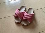 Nieuwe slippers 41, Ophalen of Verzenden, Nieuw, Slippers