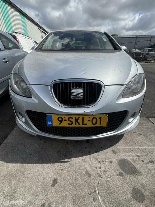 Voorbumper Seat Leon 1P ('05-'13), Auto-onderdelen, Carrosserie, Bumper, Seat, Voor, Gebruikt, Ophalen of Verzenden