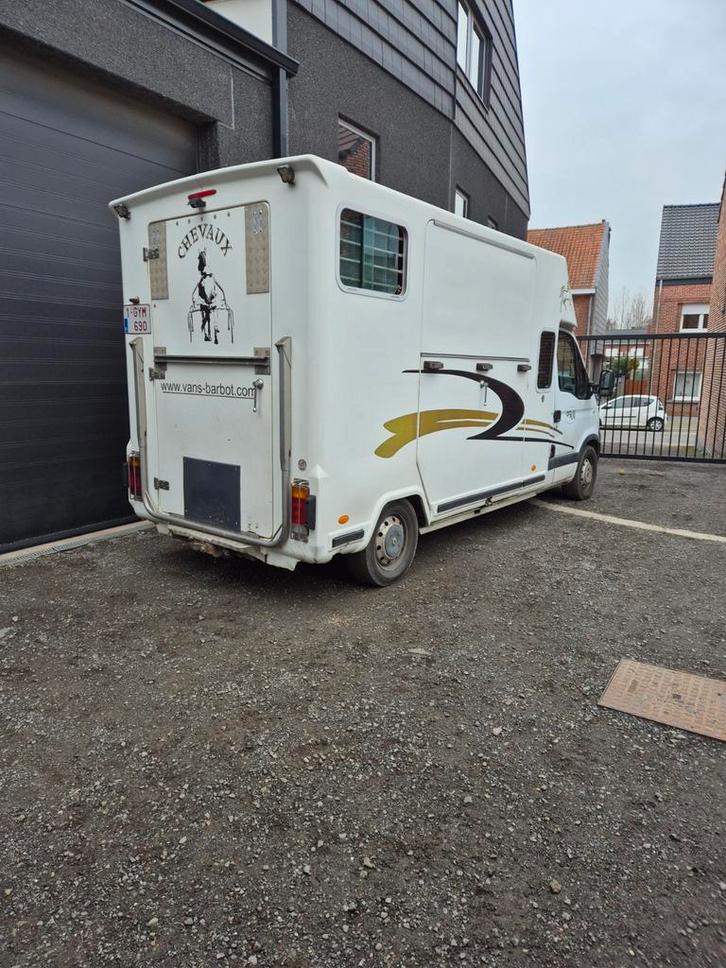 Barbot paardencamionette, Dieren en Toebehoren, Paarden en Pony's | Trailers en Aanhangwagens, Gebruikt, 2-paards trailer, Polyester